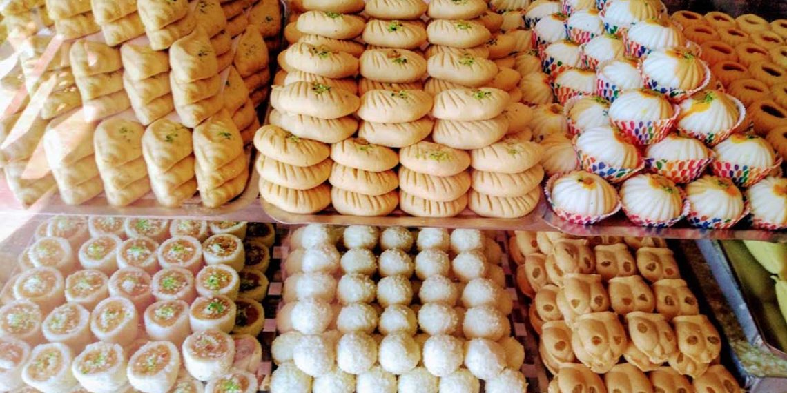 7 Desserts at Every Kolkata Wedding