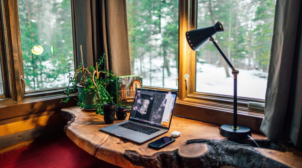 7 Tips To Be More Productive In Your Home Office