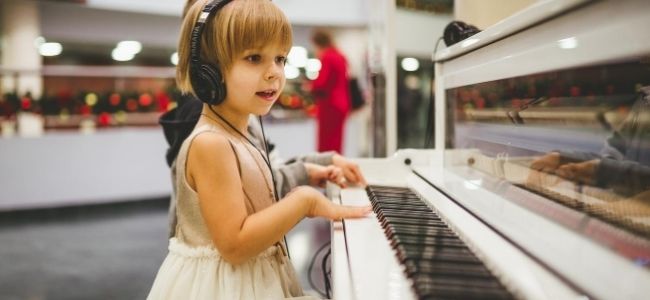 How to Teach Young Children Piano