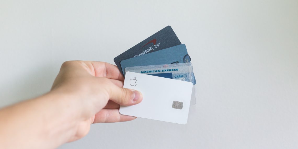 Why One Should Use Credit Card | Entrepreneurs Break