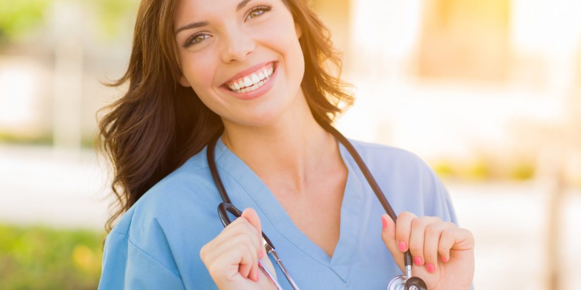 3 Successful Tips for Getting Into the Medical Field