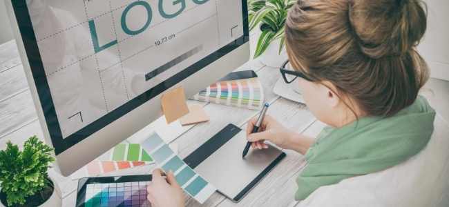 7 Tips to Choose the Right Graphic Designer
