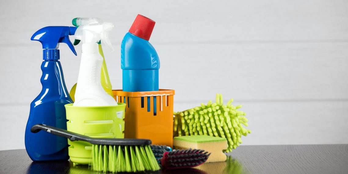 Are Eco-Friendly Cleaning Products Better? (The Answer Is Yes)