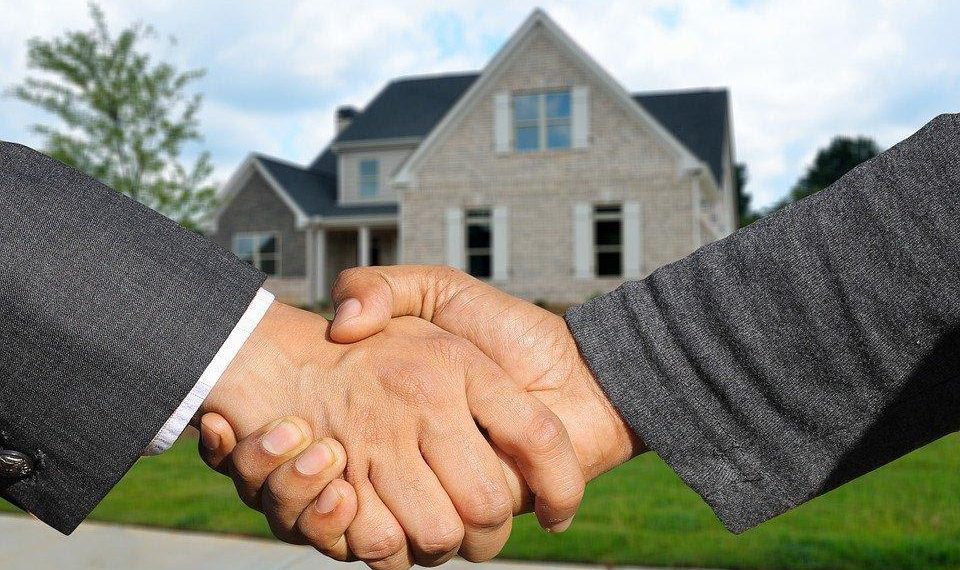 What Is a Real Estate Agent