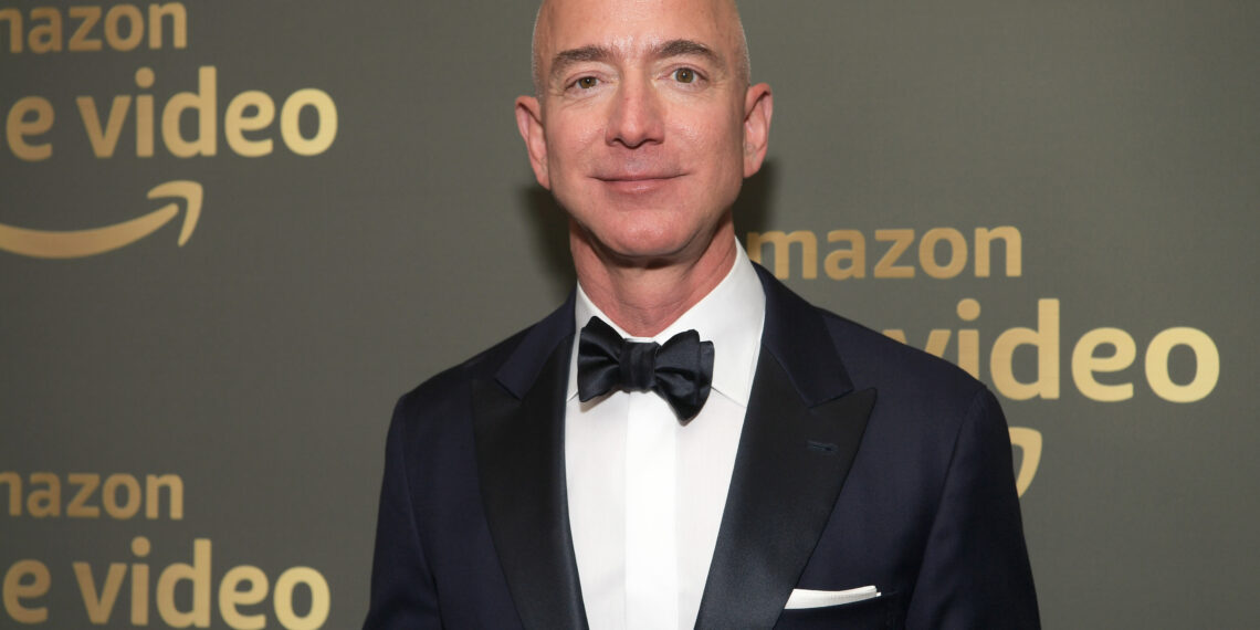 Jeff Bezos Biography, Net Worth 2020