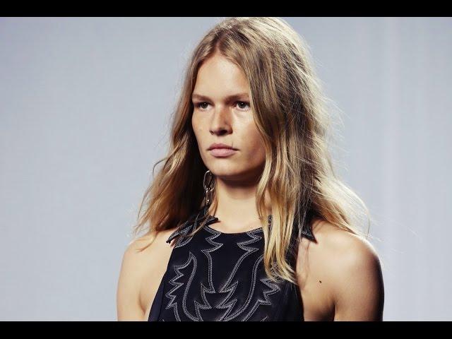 Anna Ewers Wiki-Bio (Parents, Brothers and Education)