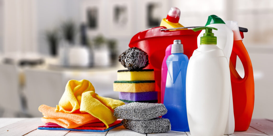 14 Tips for Choosing the Best All-Purpose Cleaner