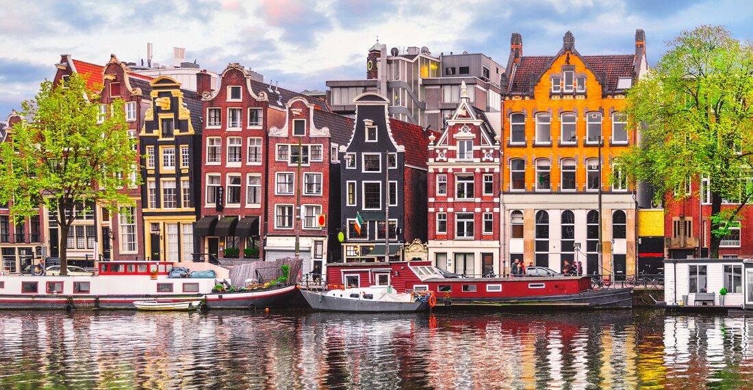 Your Guide to Traveling in Amsterdam Like a Local
