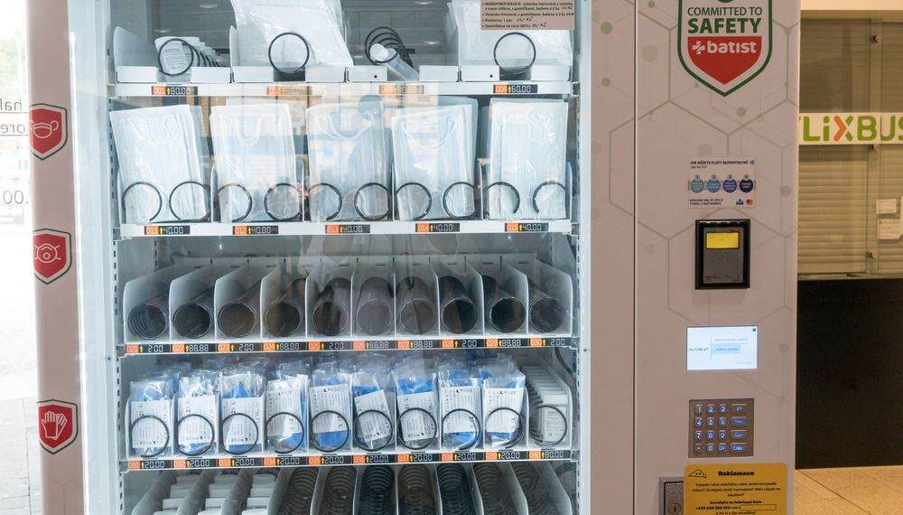 Reasons To Feature Touchless Vending Machines In The Workplace