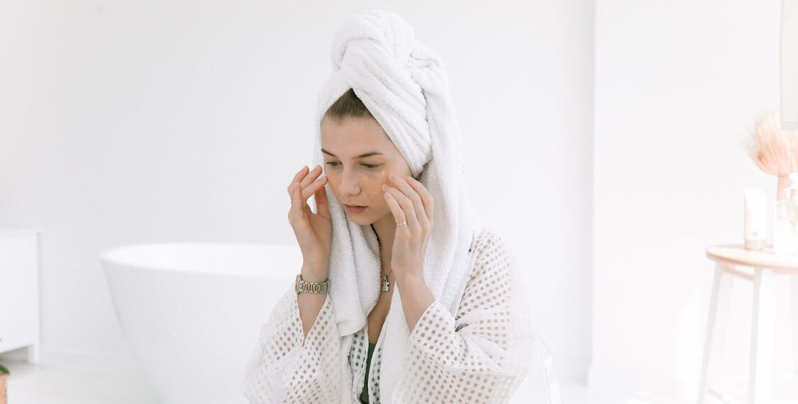 Skincare for oily & acne-prone skin