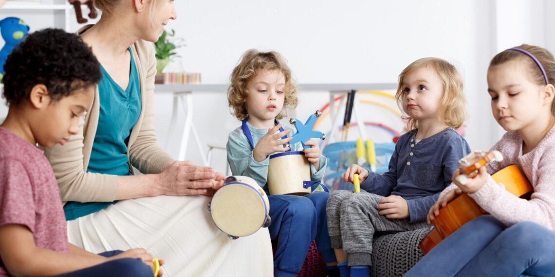 What Are the Common Benefits of Music Therapy?