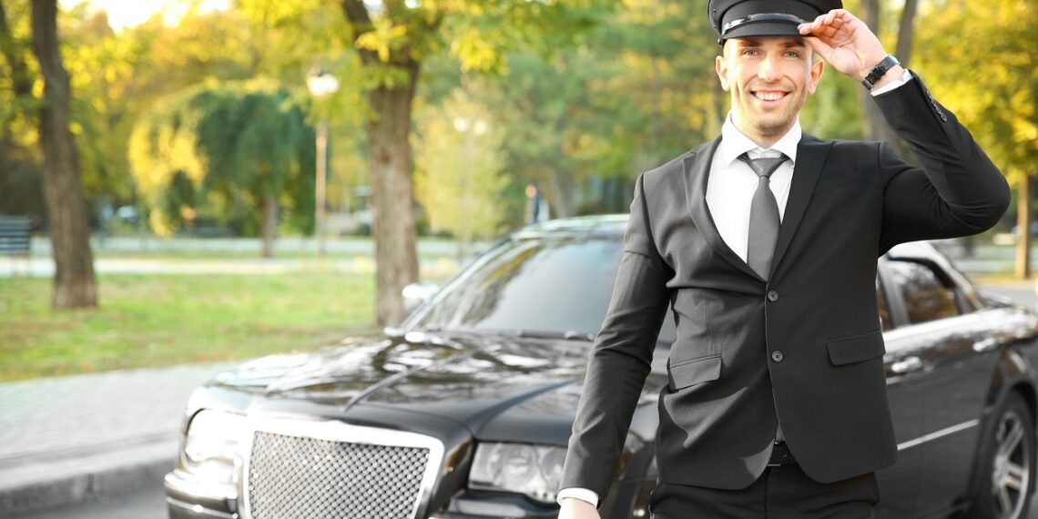 7 Key Factors to Consider Before Renting a Limo