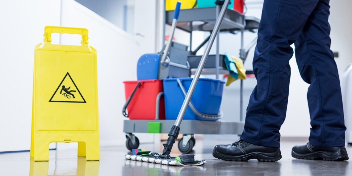 How Do I Choose the Best Commercial Cleaning Company for My Office?