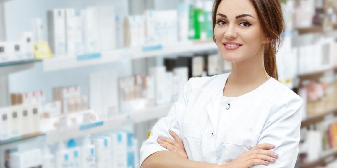 What Does a Pharmacist Do