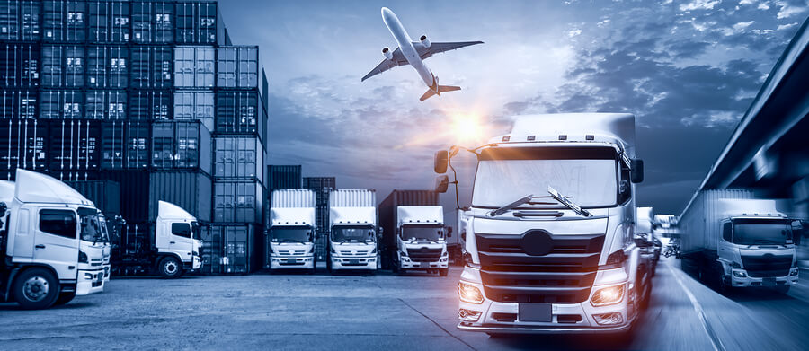 What's the Difference Between Transportation and Logistics