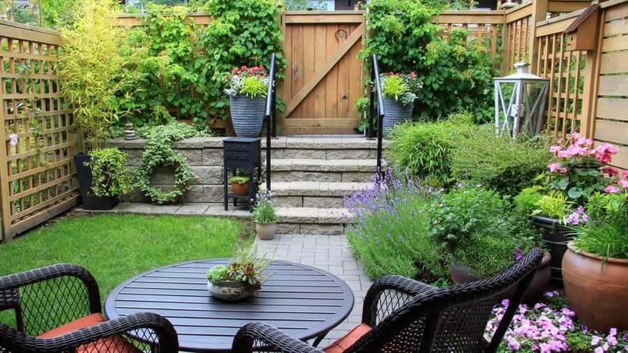 Ways to transform your small garden into personal oasis