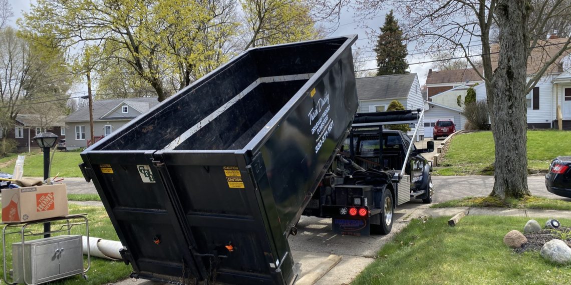 Roll Off Dumpster Rentals for Business Owners: Keeping Areas Clean and Efficient