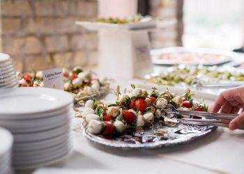 The Ultimate Guide to Event Catering: How to Plan a Memorable Dining Experience