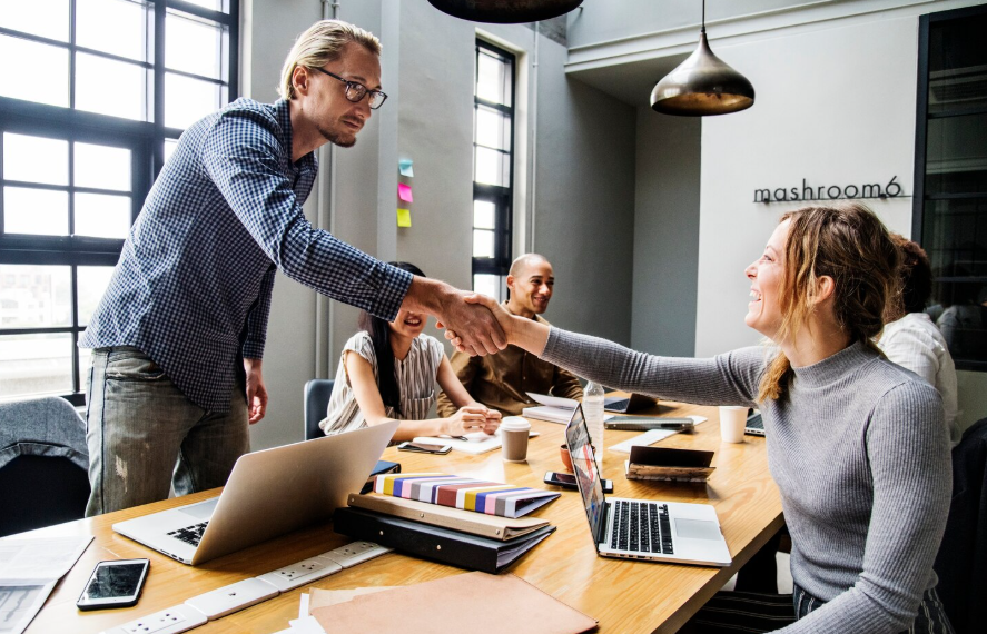 Smart Ways to Buy Leads for Your Business