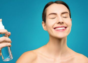 What Are the Benefits of Using a Cleanser With Salicylic Acid?