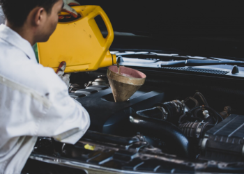 Best Oil Change and Car Wash Combo Deals for Busy Drivers