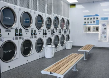 How to Find a Laundromat in Hamilton and Fairfield, OH, That Is Clean and Efficient