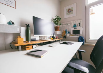 Budget-Friendly Ways to Declutter Your Home or Office