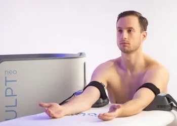 Emsculpt Neo for Simultaneous Muscle Building and Fat Loss