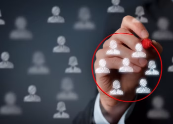 personalization-paradox-mass-targeting-mass-creative