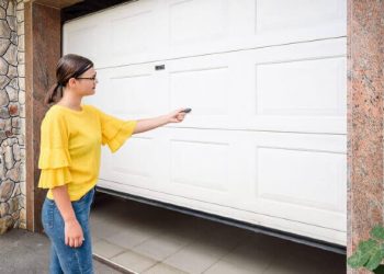 5 Signs Your Garage Door System Needs Professional Inspection or Replacement