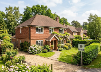 Properties to Let in Virginia Water: What Tenants Need to Know