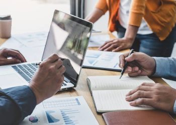 Why growth stalls when the founder is still the plan