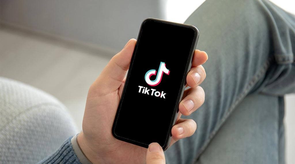 Popular TikTok Downloader Services You Should Know